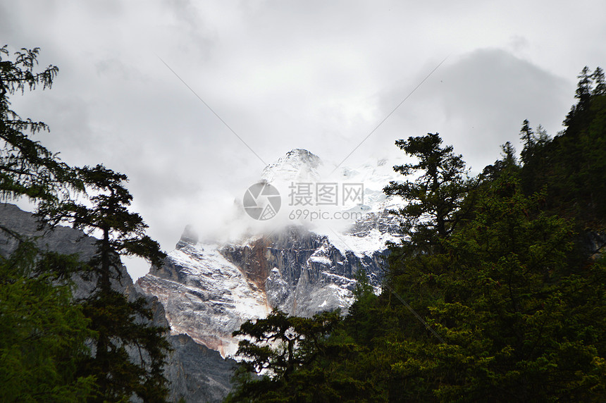 稻城亚丁风景区央迈勇图片