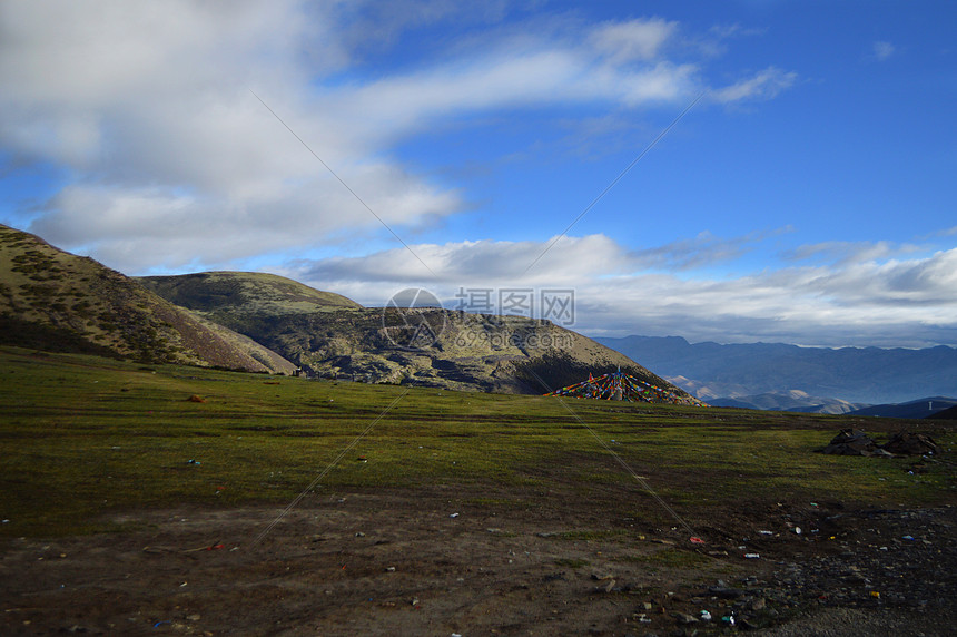 川藏区波瓦山海拔4513米图片