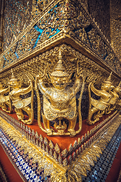 泰国大皇宫的雕塑图片