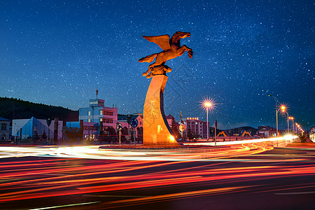 星空夜景夜景地标与车流背景