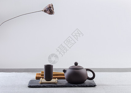 道家养生素雅的紫砂茶具背景