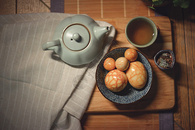 茶叶蛋与茶壶图片