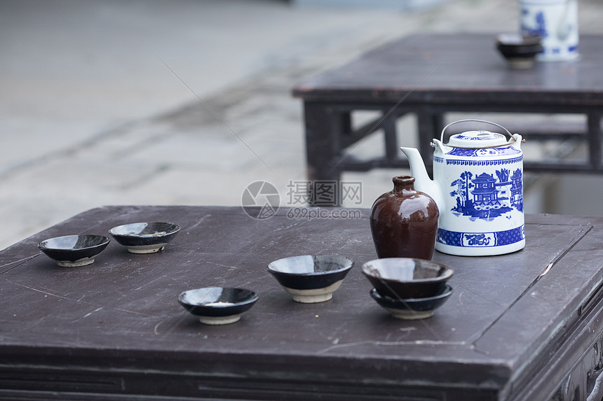 老上海的路边大碗茶图片
