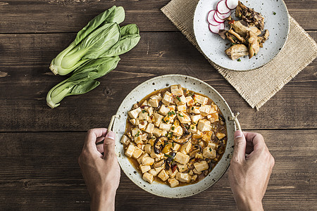 麻婆豆腐鱼肉豆腐高清图片