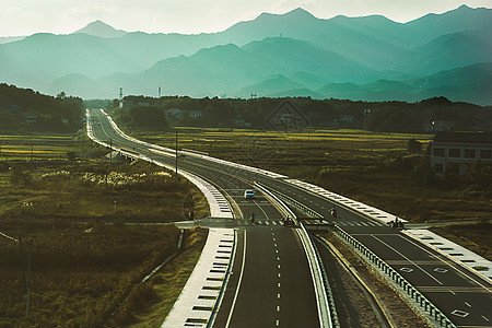 没有尽头的公路图片