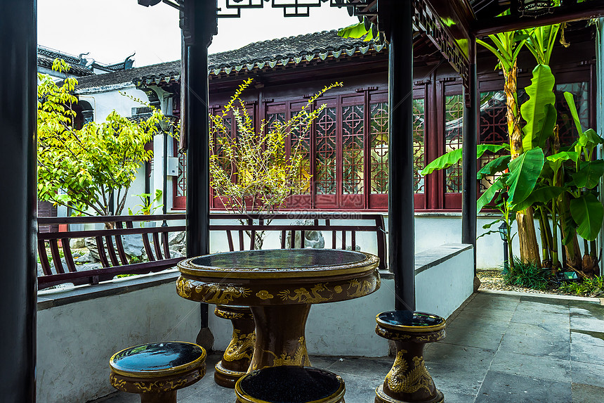 中国古建筑庭院茶几图片