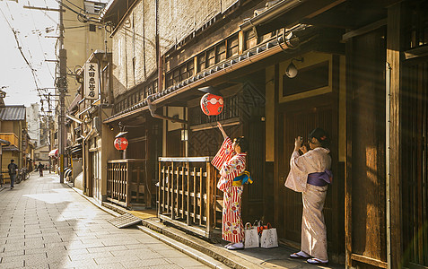 手绘日本京都日本和服少女背景