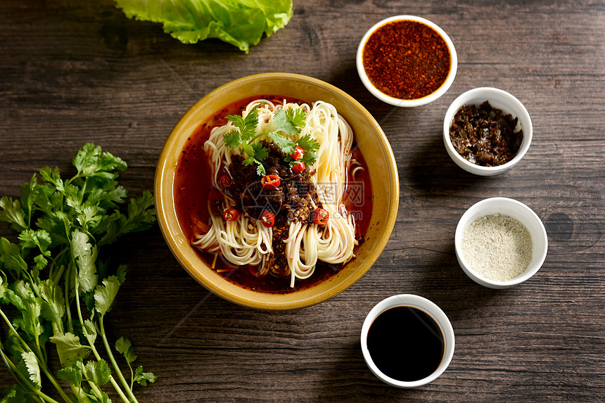 重庆小面面条牛肉面