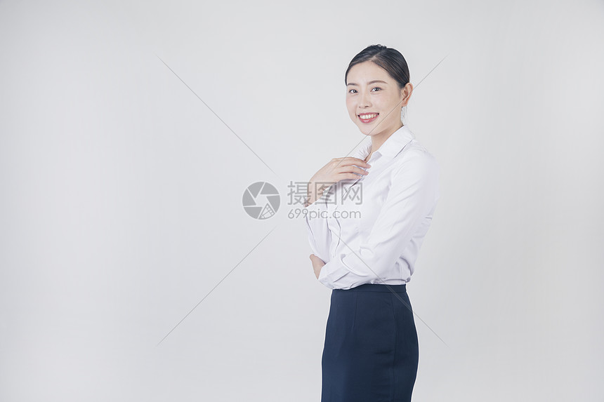 自信的职场女性图片