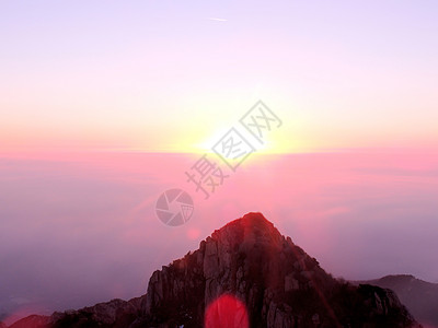 泰山山顶云海泰山山顶风景背景