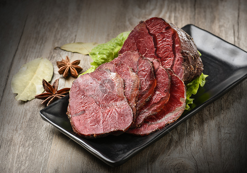 卤牛肉