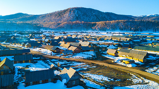 乡村小镇航拍新疆喀纳斯景区禾木村背景