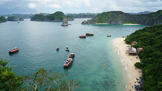 越南下龙湾航拍俯视风景背景