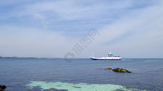 海边风景照韩国济州岛牛岛海边大海唯美风景照背景