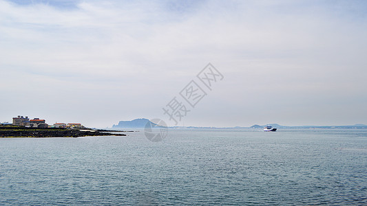 海边风景照韩国济州岛牛岛海边大海唯美风景照背景