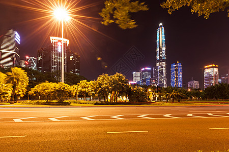 城市道路夜景高清图片