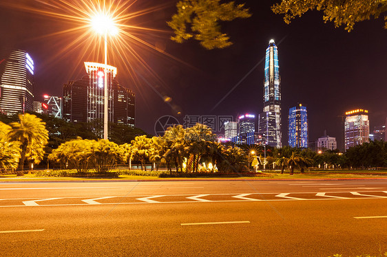 城市道路夜景