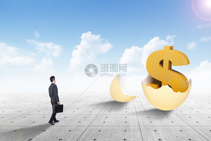 破碎蛋壳里的金币图片