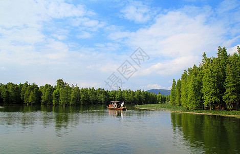 青山绿水蓝天白云湖光山色背景