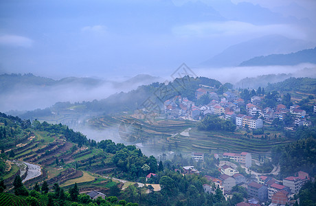 村落江南梯田灌水季节背景