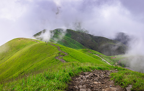 草甸地貌武功山山顶壮观的云海背景