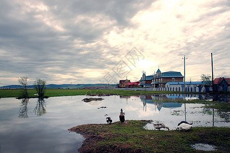 水边小镇室韦俄罗斯民族乡风景背景