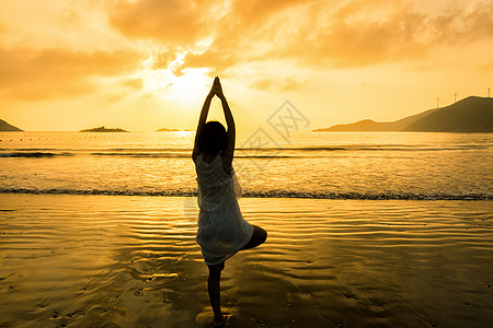 夏插画海边女孩背景