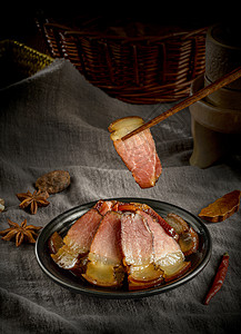 切片的腊肉背景图片