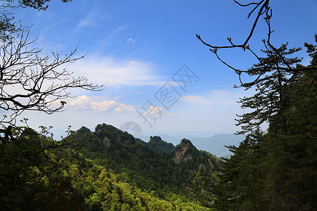 十堰武当山风景区图片