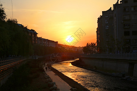 武当山落日夕阳图片