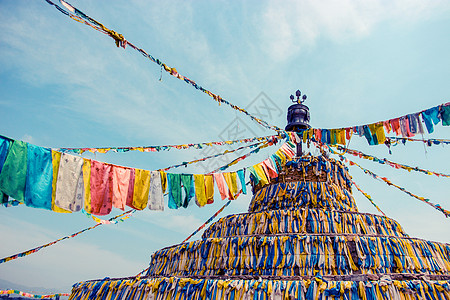 五彩经幡旅途景点高清图片