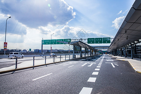 蓝天公路蓝天白云大气路面背景