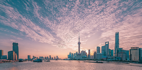 上海市地标建筑外滩日出东方明珠电视塔高清图片素材