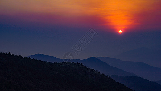 香港阳明山山顶夕阳图片