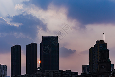 日落下的上海建筑图片