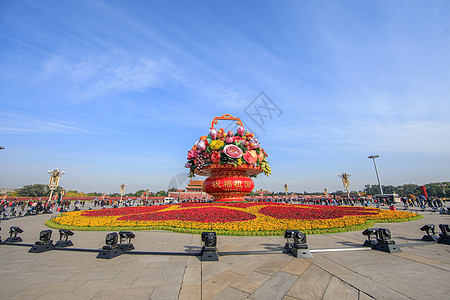 北京天安门广场花篮雕塑背景图片