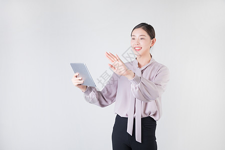 休闲商务女性用平板电脑高清图片
