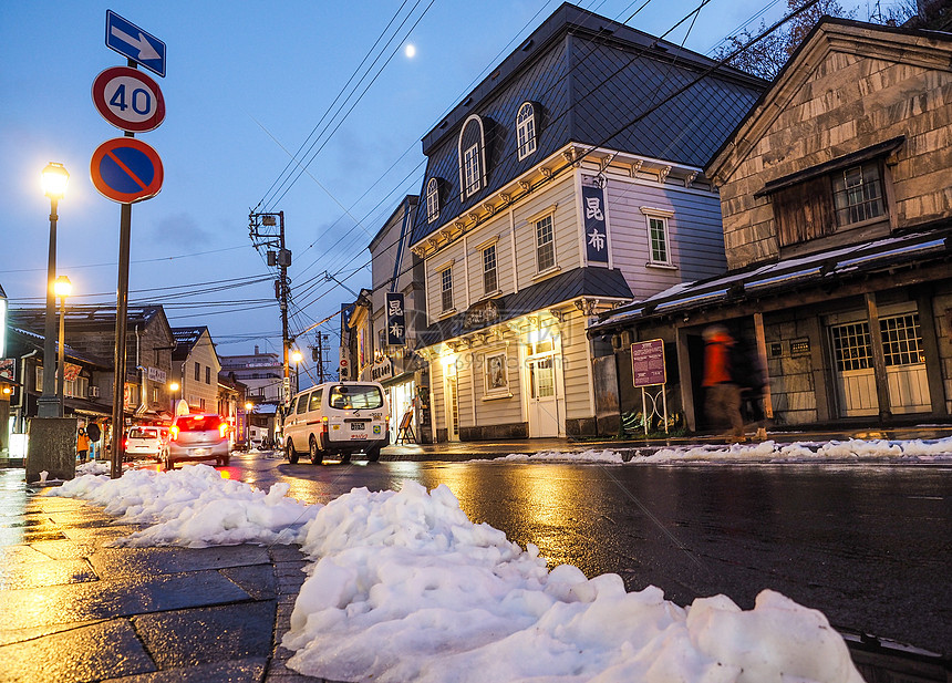 小樽街道夜晚雪景图片