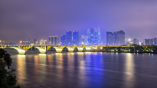 城市魅力静静流淌的湘江背景