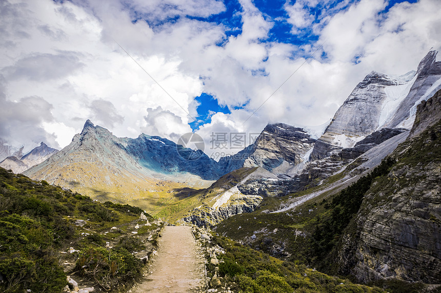 高原山路图片