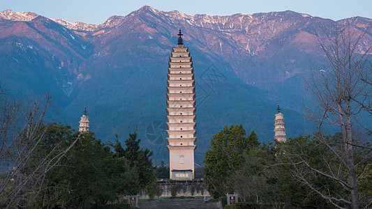 云南大理崇圣寺三塔背景