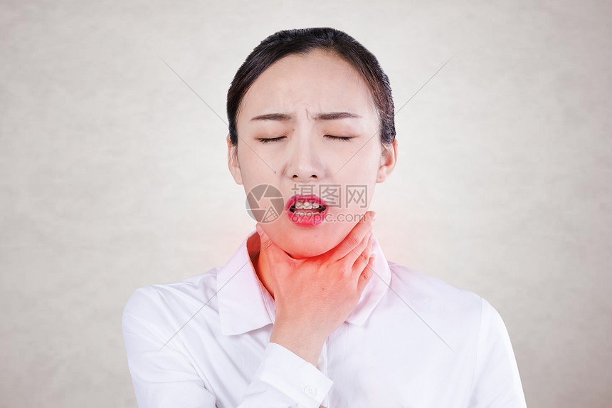 感冒喉咙疼的女性 第1页