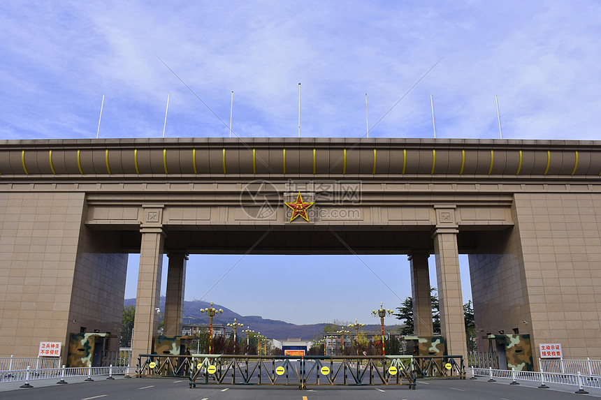 八一部队大院大门口图片素材_免费下载_jpg图