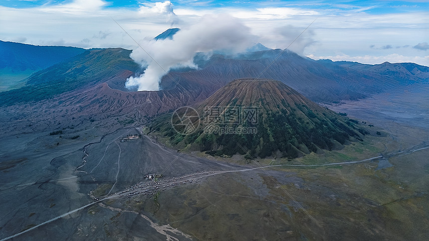 布罗莫火山图片