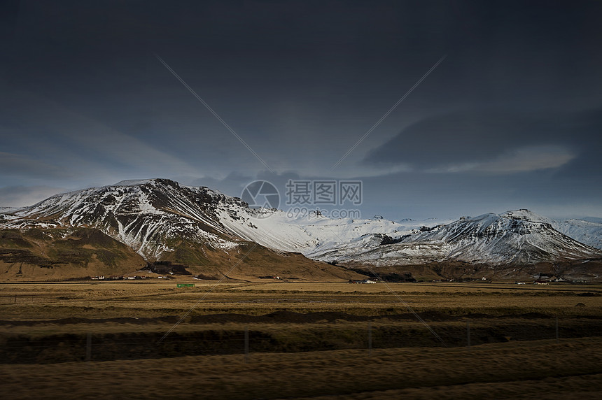 冰岛雪山图片