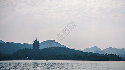 西湖水墨西湖雷峰塔背景