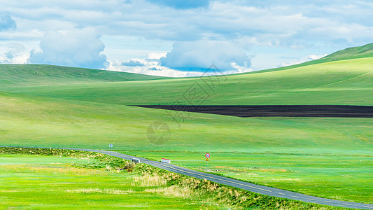 蓝天公路呼伦贝尔大草原背景