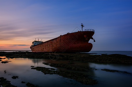 夕阳下的海景夕阳下的巨轮背景