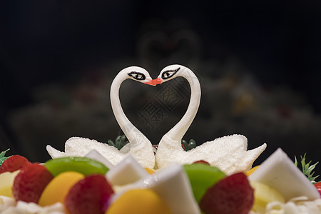 代表爱情的蛋糕背景图片