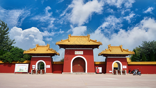 寺庙大门明祖陵景区大门背景